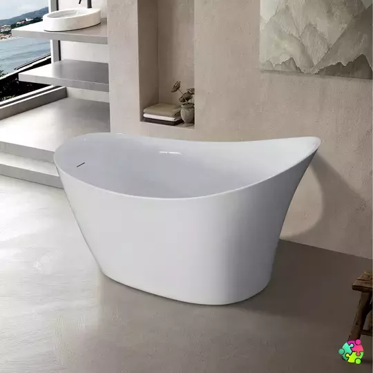 Short Freestanding Bath