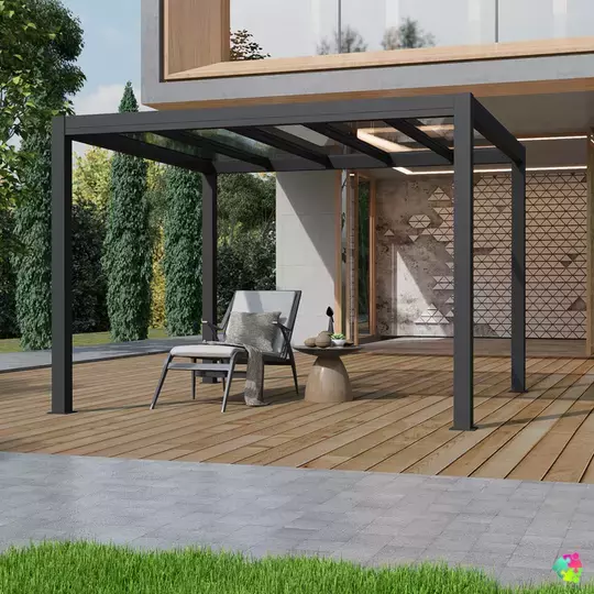 free-standing-polycarbonate-pergola