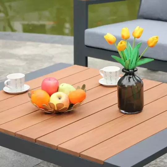 outdoor-furniture-set