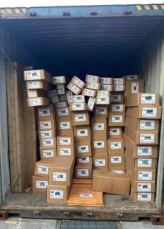 the-first-december-pergola-container-has-arrived