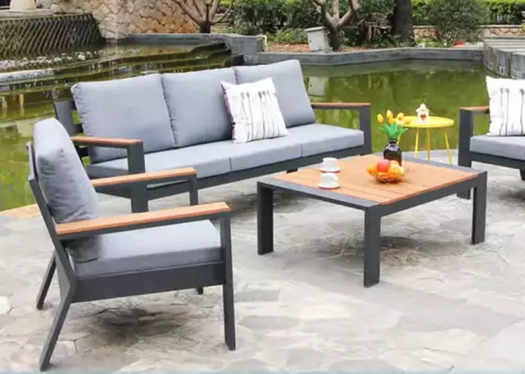 outdoor-furniture-set